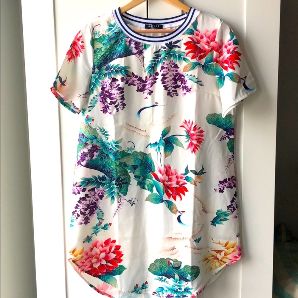 Women’s Dress with rib knit neckline